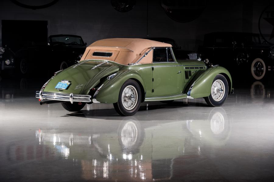  Talbot-Lago T26 Record Cabriolet 1947 года  (фото 2 из 34)